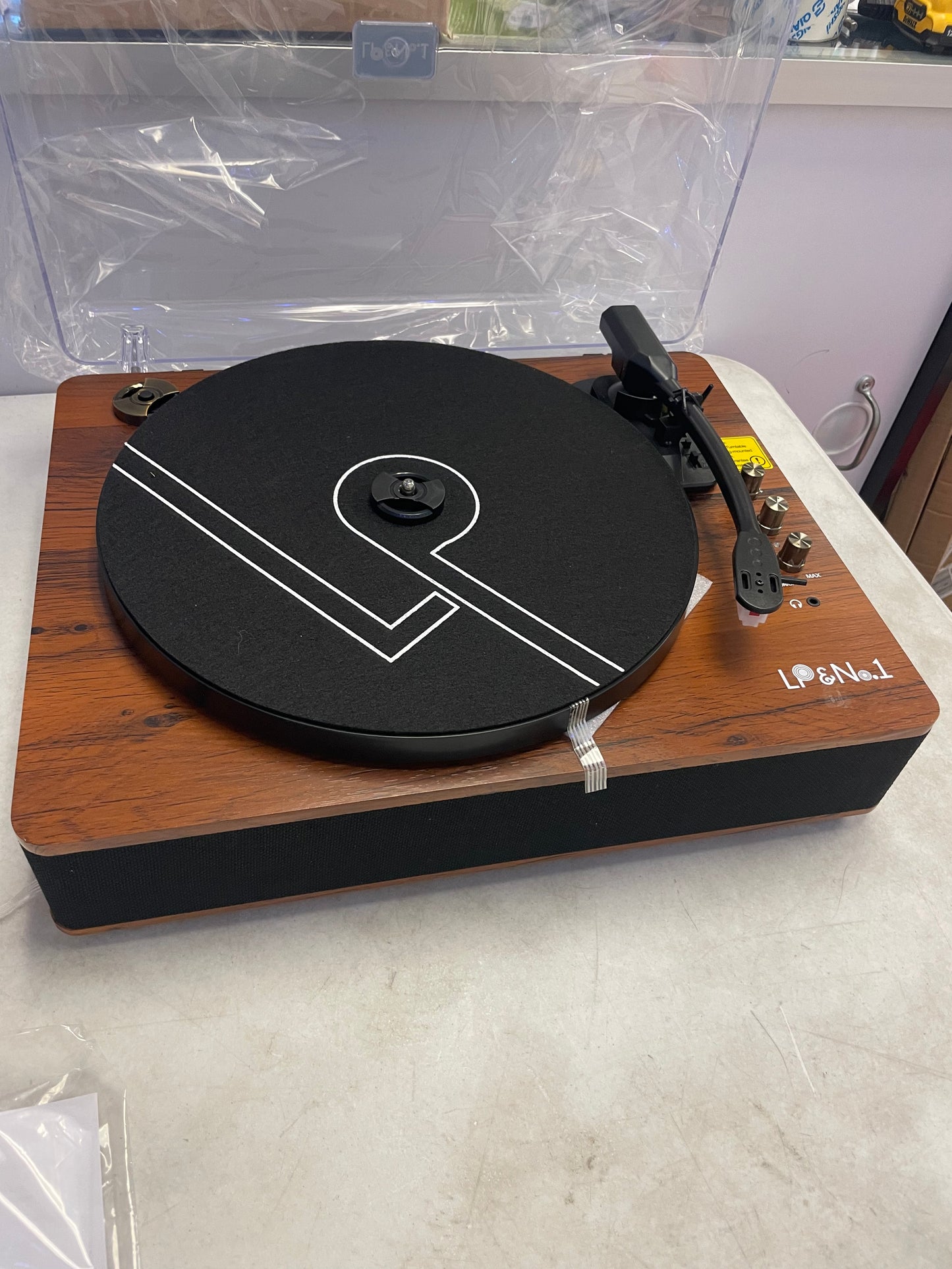 LP&NO.1 Record Player Turntable with Built-in Speakers and USB Play&Recording (missing power cable)