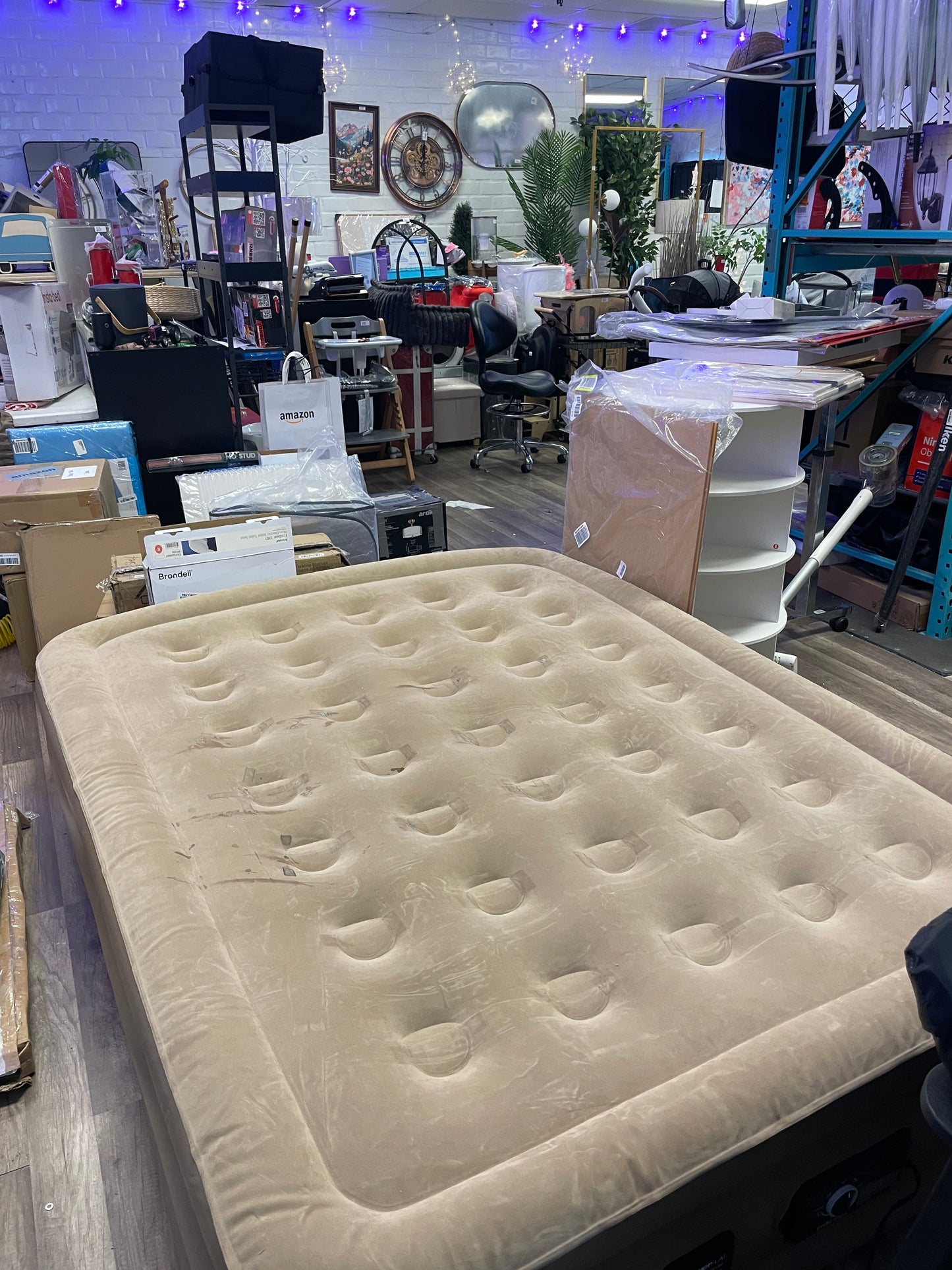 Raised 19 inch Queen Airbed with NeverFLAT Pump