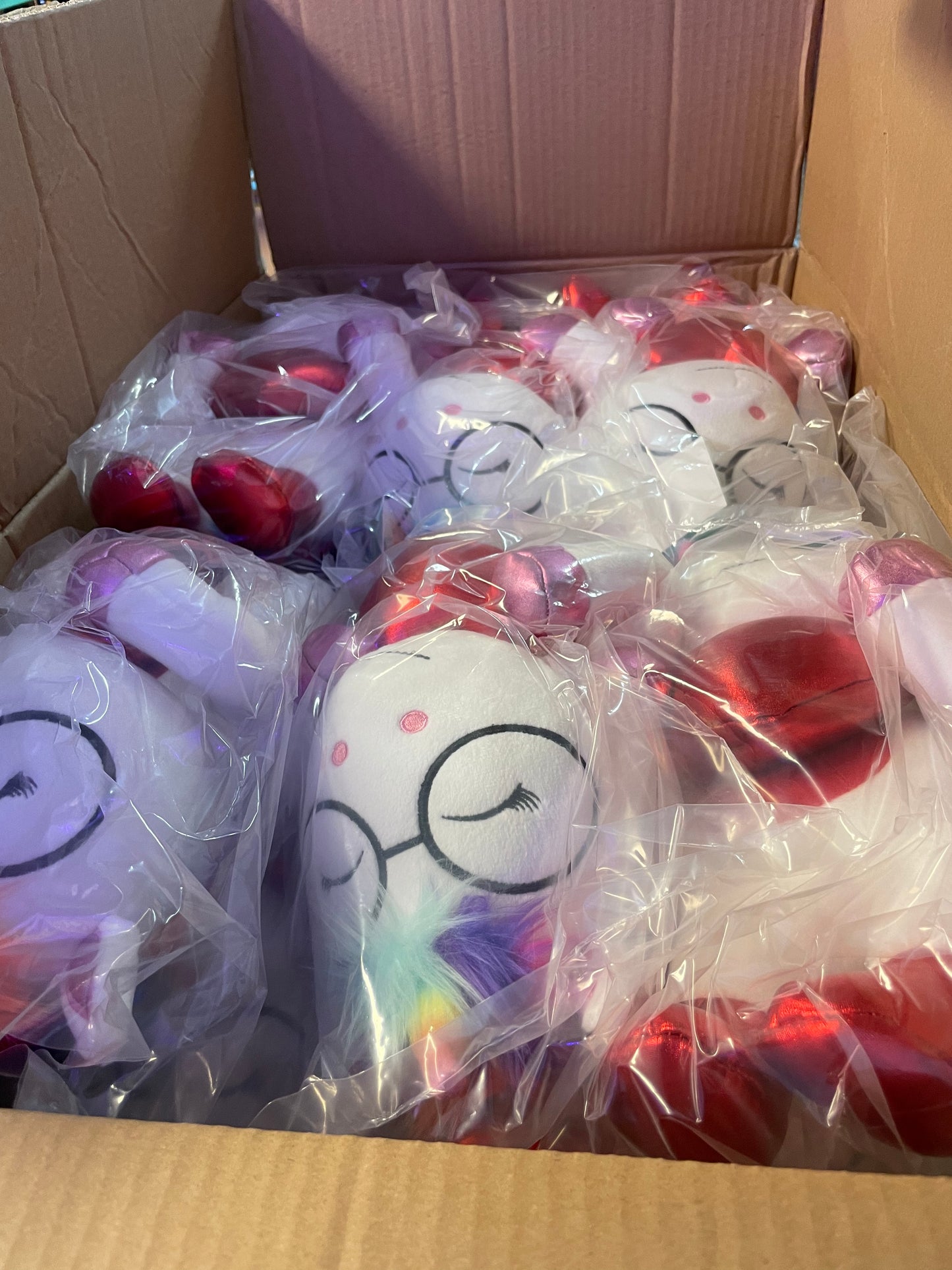 VALENTINE'S DAY UNICORN LOVE